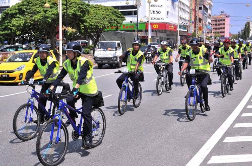 TR05_21052012_POLIS_PELANCONG