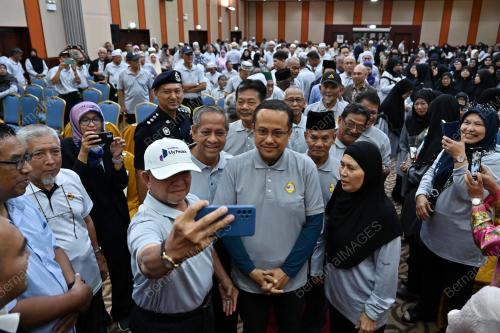 SAMBUTAN HARI PESARA