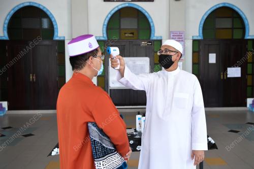 SOLAT JUMAAT DI TERENGGANU