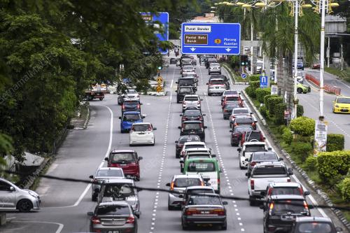 ALIRAN TRAFIK KUALA TERENGGANU