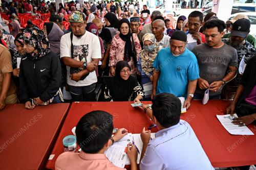 AGIHAN ZAKAT DAN KADAR FITRAH