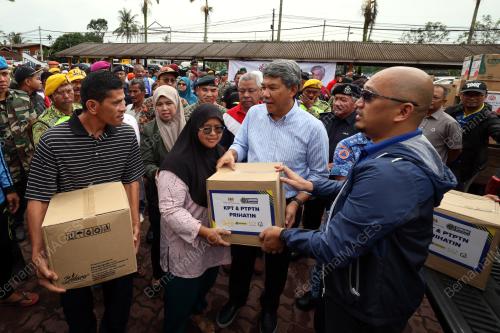 DATUK SERI MOHAMAD HASAN
