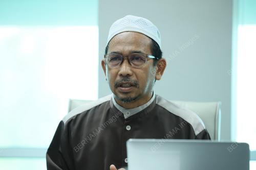 PROF MADYA DR BERHANUDDIN ABDULLAH