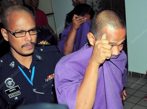 SUSPEK MERCUN MELETUP DIREMAN