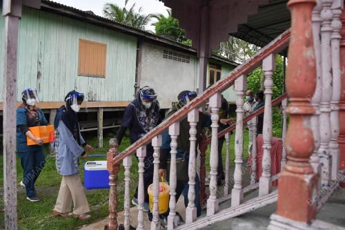 VAKSIN OUTREACH UNISZA