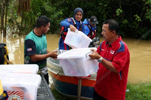 BANJIR TERENGGANU