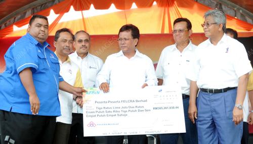 TR05_25032015_SHAFIE_FELCRA