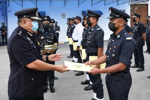 DATUK ROSLEE CHIK