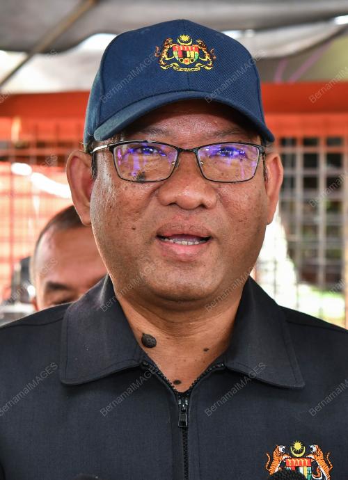 DATUK AZMAN MOHD YUSOF