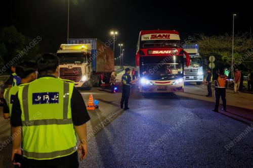 OPERASI KHAS GEMPUR JPJ