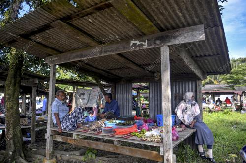 KEUNIKAN PASAR PAGI HAJI HARUN