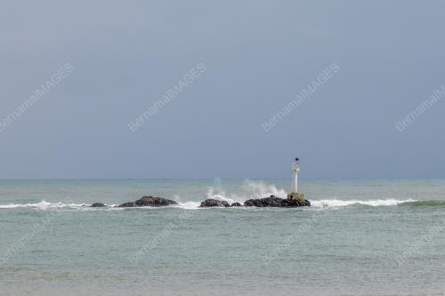 MONSUN TIMUR LAUT