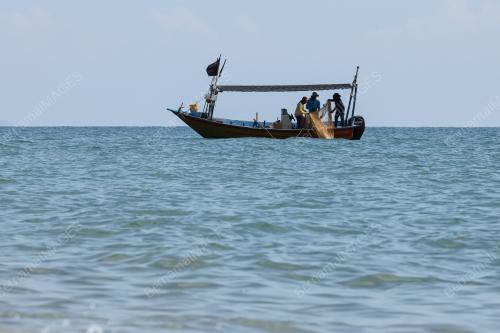 NELAYAN PANTAI