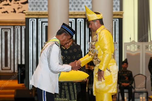 SULTAN MIZAN ZAINAL ABIDIN