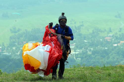 TR05_28062019_PARAGLIDING_BN201906232930