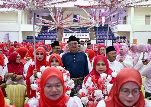 DATUK SERI DR SHAMSUL ANUAR NASARAH