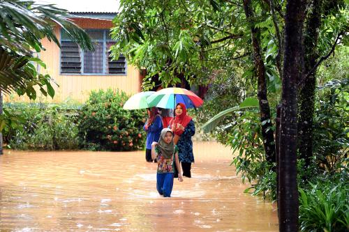 TR05_28112017_HULU_BANJIR_BN201711272662