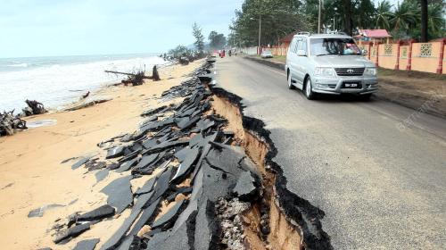 TR05_28122011_HAKIS_PANTAI
