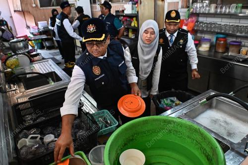 OPERASI CAKNA PENGUATKUASAAN KESIHATAN