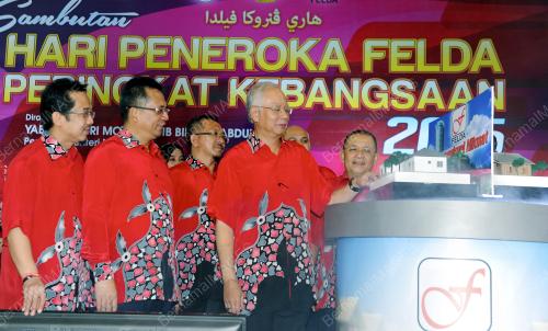 TR05_30082015_PM_FELDA