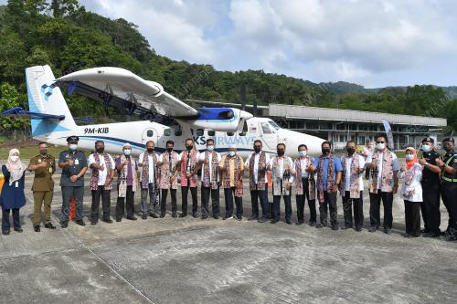 PENERBANGAN KE PULAU REDANG