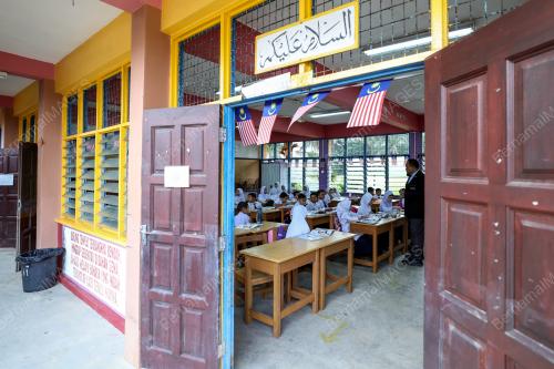 PERSEKOLAHAN SELEPAS BANJIR