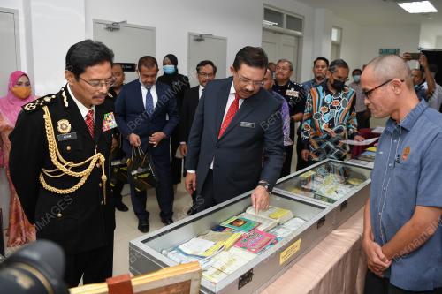 TAN SRI MOHD ZUKI ALI