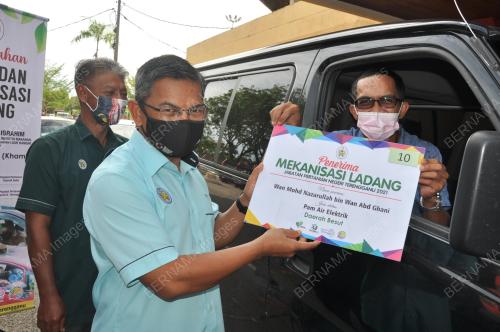 DR AZMAN IBRAHIM