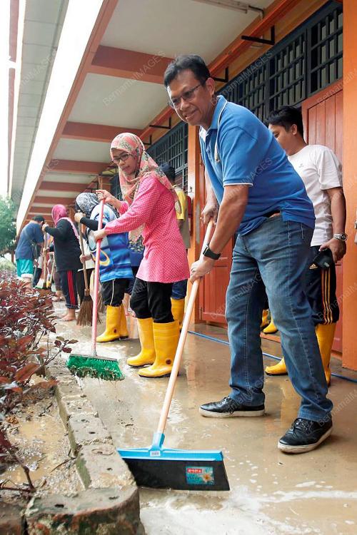 TR06_03012015_SHABERY_BERSIH