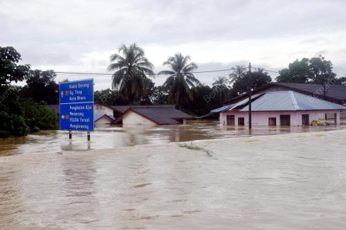 TR06_04012017_BANJIR_HULU