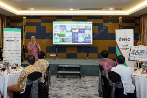 PENYERAHAN MENARA TELEKOMUNIKASI