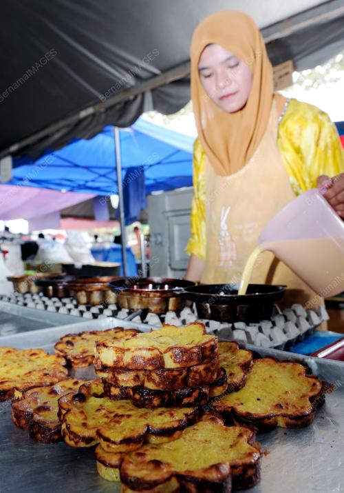 KUIH TRADISIONAL