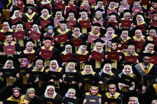 KONVOKESYEN UNIVERSITI SULTAN MIZAN ZAINAL ABIDIN