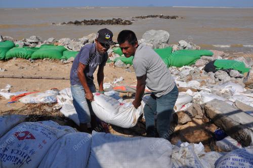 HAKISAN PANTAI