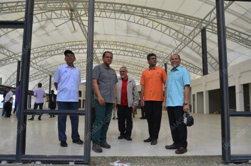 DATUK SERI DR AHMAD SAMSURI MOKHTAR