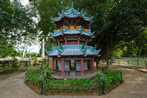 TAMAN MONUMEN
