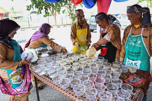 PROGRAM MASAK BUBUR LAMBUK