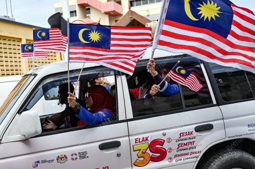 DATUK MOHD KHAIRI KHARUDIN