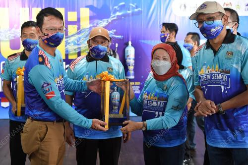 DATUK SERI NANCY SHUKRI