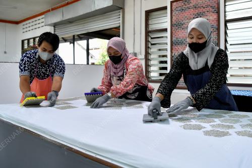 KRAFTANGAN_BATIK