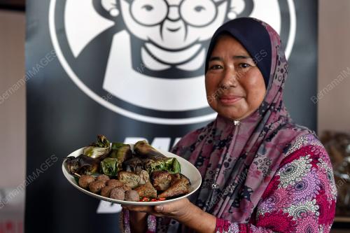 WAN SABARIAH WAN ISMAIL