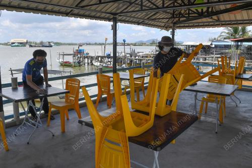 PERSIAPAN RESTORAN MAKANAN