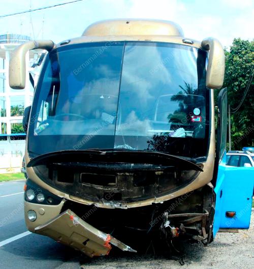 TR06_10102012_KEMALANGAN_MAUT