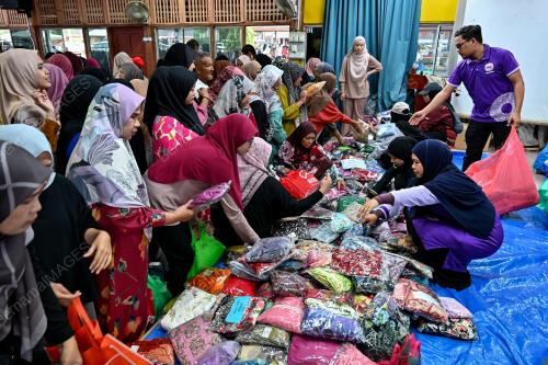 PASOR PERCUMA GANU KITE
