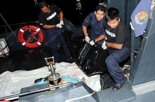 TR06_11122014_MATI_TERBAKAR