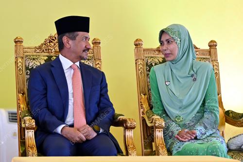 SULTAN MIZAN ZAINAL ABIDIN
