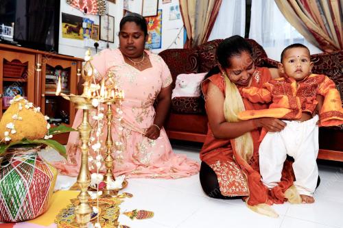 TR06_12112012_HARI_DEEPAVALI