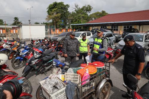 ZULKARNAIN YASIN