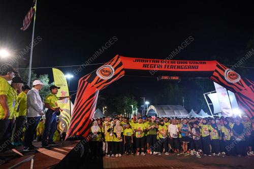 LARIAN ERAT MALAYSIA