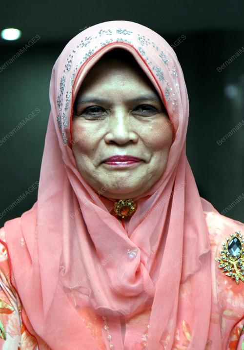 ZAINUN A. BAKAR